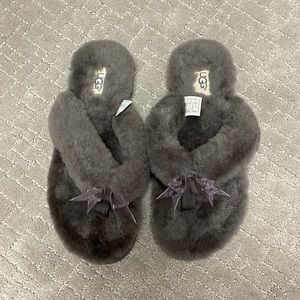 Women’s Fur Slippers